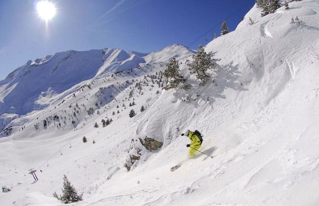 Alquiler de material de esquí y snowboard en Cerler - Foto 8