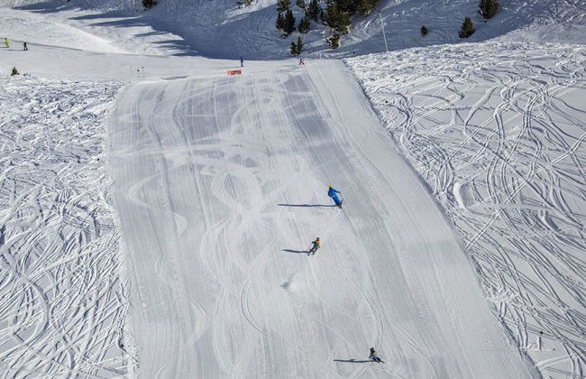 Alquiler de material de esquí y snowboard en Cerler - Foto 4
