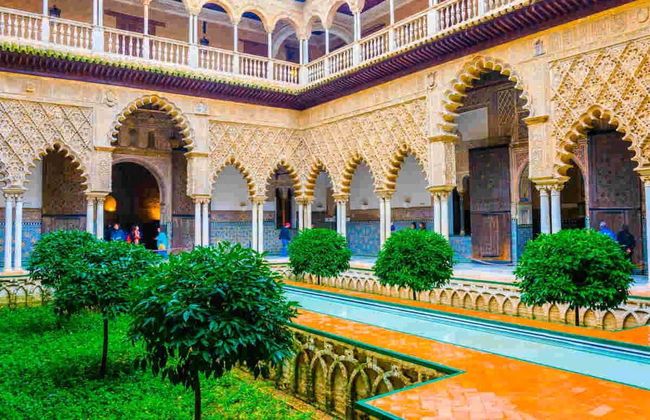 Alcázar, Seville Cathedral and La Giralda Guided Tour - Photo 2