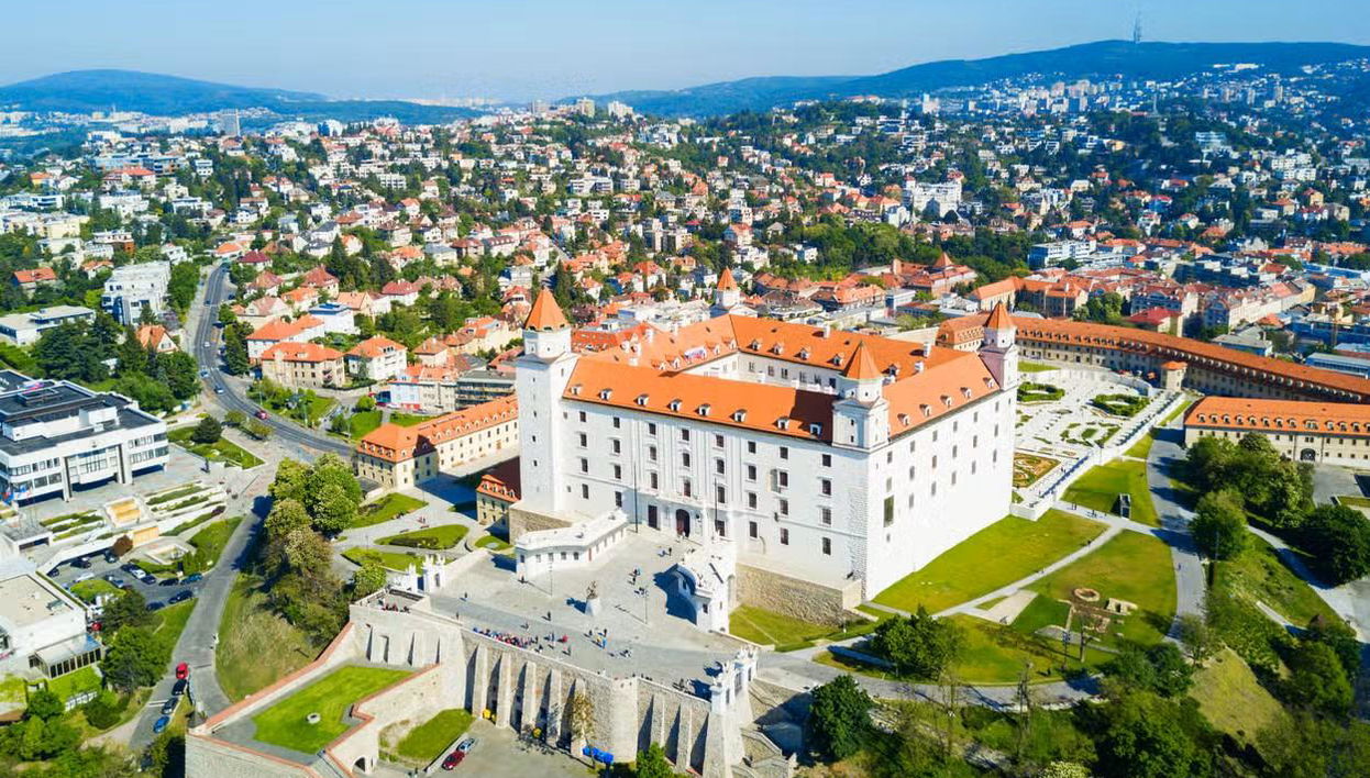 Visita guiada por los castillos de Bratislava - Foto 1