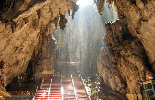 Escursione alle Grotte di Batu - Foto 3