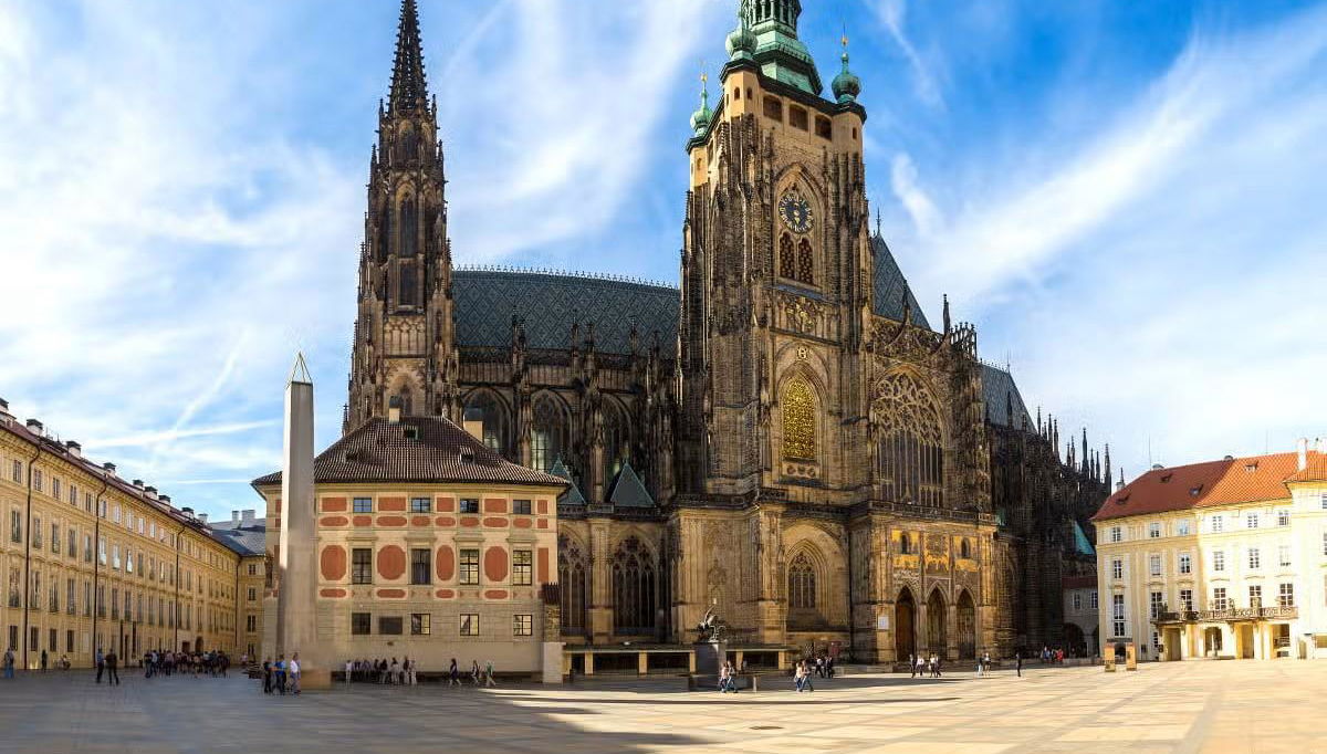 Guided tour of the Prague Castle - Photo 1