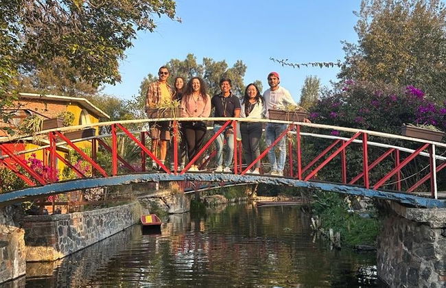 Paseo en barco por Xochimilco - Foto 7