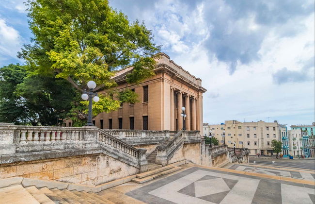 Centro Habana Free Tour - Photo 7