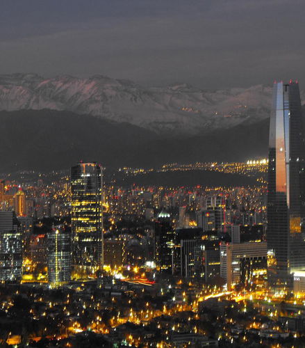 Foto de Tour nocturno por Santiago de Chile con cena incluida