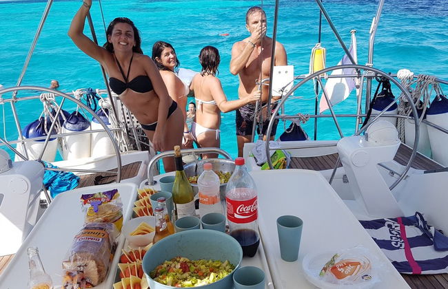 South of Corsica Boat Trip - Photo 2