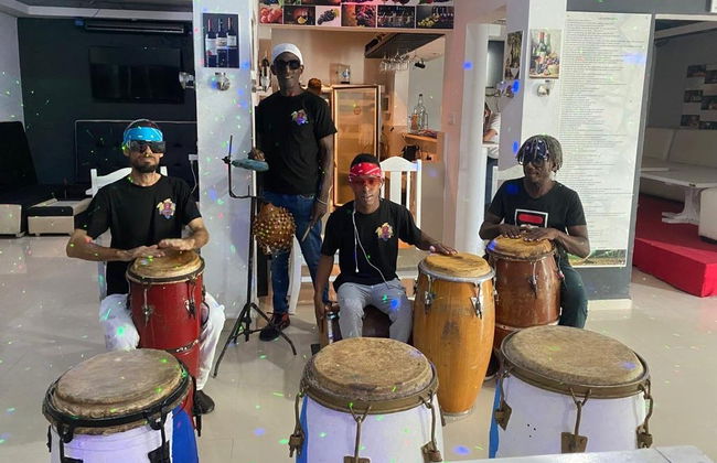 Clase de percusión en Trinidad - Foto 5
