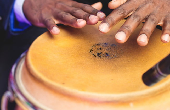 Clase de percusión en Trinidad - Foto 8
