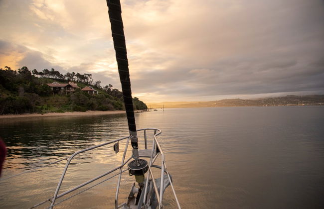 Crucero al atardecer con aperitivo - Foto 3