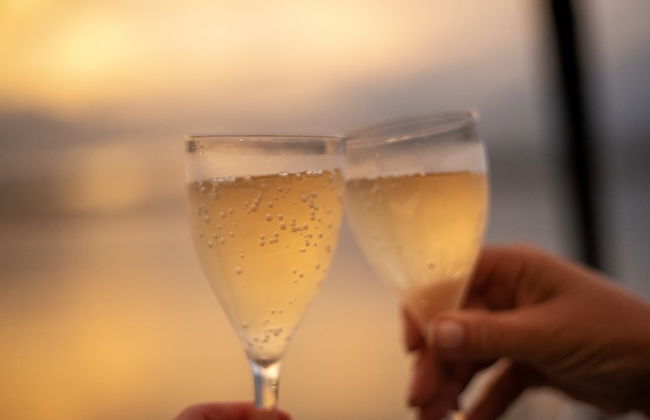 Crucero al atardecer con aperitivo - Foto 2