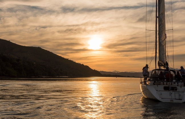 Crucero al atardecer con aperitivo - Foto 7