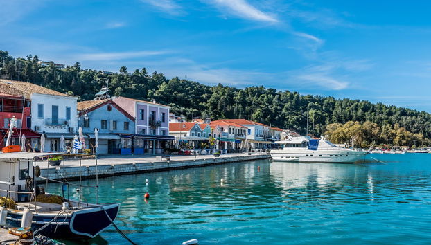 Sightseeing Bus between Katakolo & Pyrgos - Photo 2