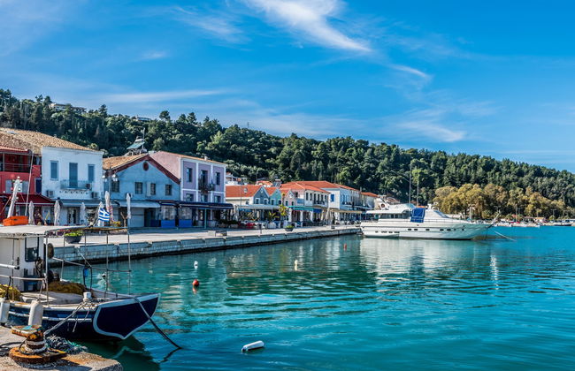 Autobús turístico entre Katákolo y Pyrgos - Foto 2