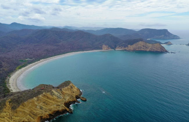 Paragliding in Machalilla National Park - Foto 1
