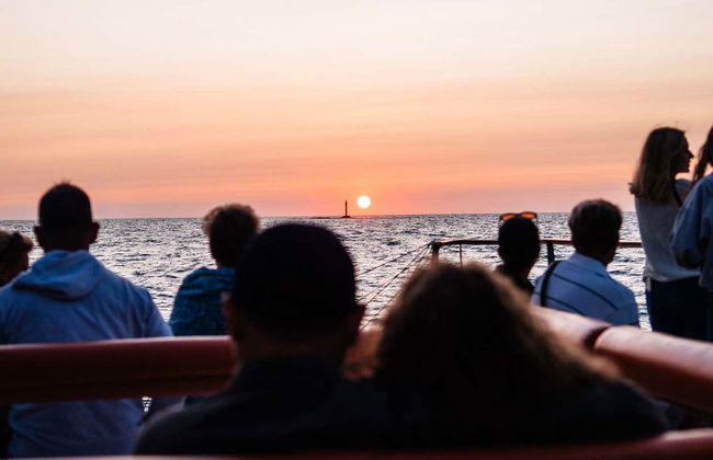 Cádiz Sunset Catamaran Tour - Foto 3