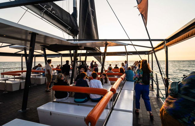 Cádiz Sunset Catamaran Tour - Foto 4