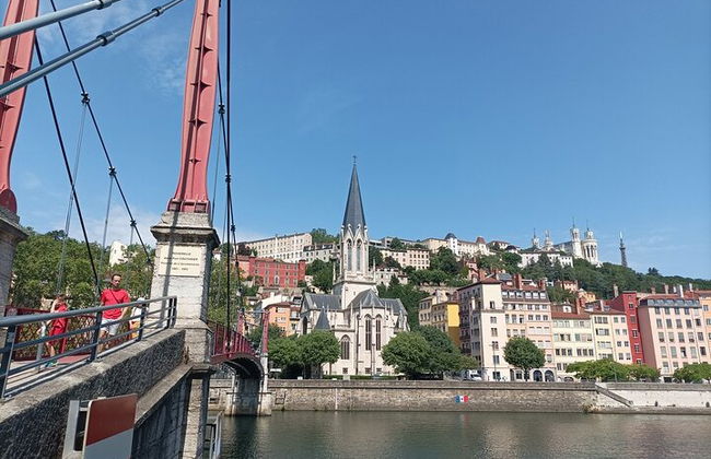 Private tour of old Lyon - 2 hours - Photo 8