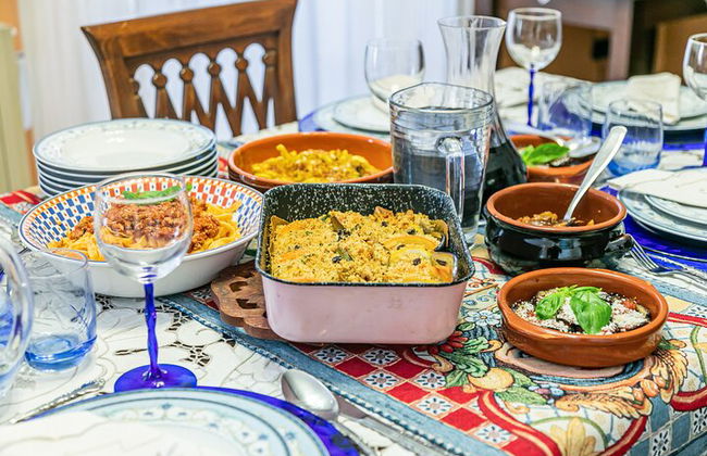 Tour a pé de Turim e aula de culinária tradicional com vinho - Foto 13