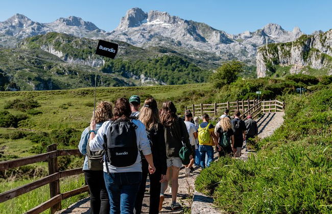 Tour a Lagos de Covadonga, Cangas de Onís e Lastres da Oviedo - Foto 2