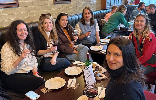 Um sabor de Cottonopolis de Manchester com refeições, bebidas e guia - Foto 1