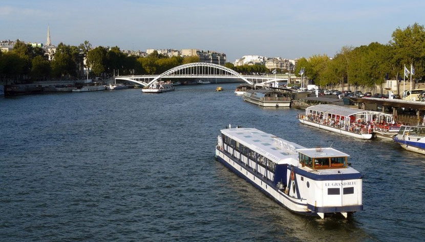 Déjeuner-croisière sur la Seine - Photo 2