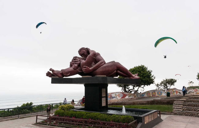 Miraflores E-Scooter Tour - Photo 1