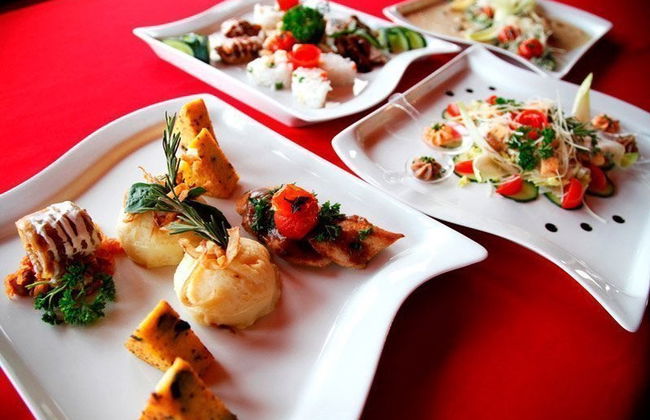 Crociera con cena e musica alle 19:00 - Foto 4