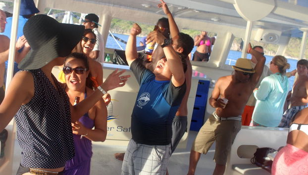 Bailando al son de la buena música