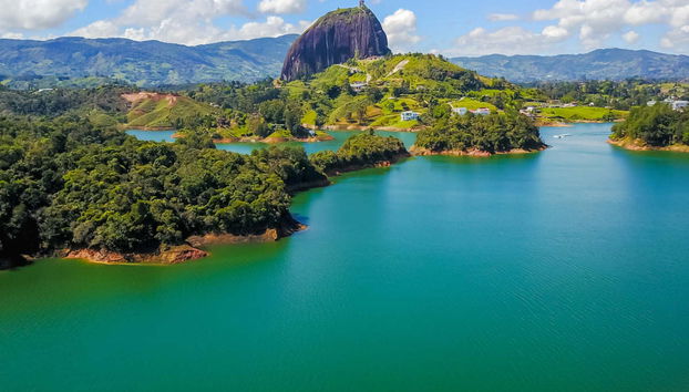 Guatapé Reservoir Kayak Hire - Photo 2