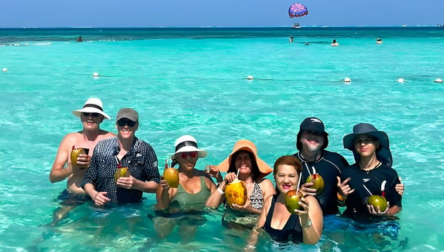 San Andrés Pontoon Boat Ride - Photo 5