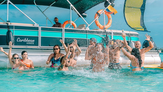 San Andrés Pontoon Boat Ride - Photo 2