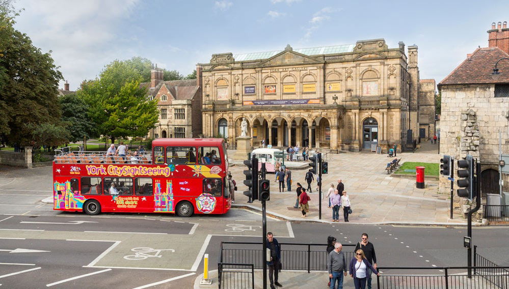 York Tourist Bus - Foto 1