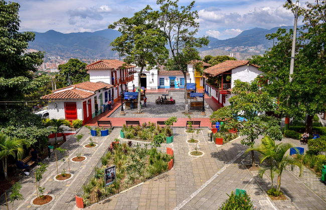 Medellin Bus Tour - Foto 1