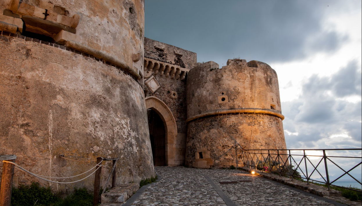 Tindari & Milazzo Excursion - Foto 1