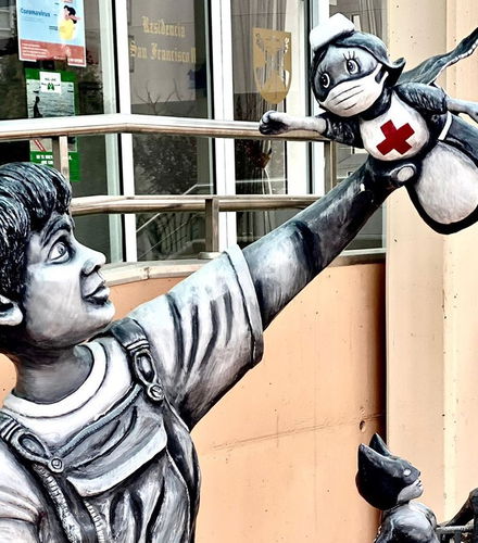 Foto de Tour del arte urbano por Reinosa