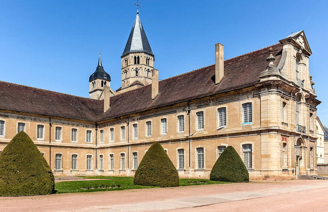 Billet à l'Abbaye de Cluny - Photo 1