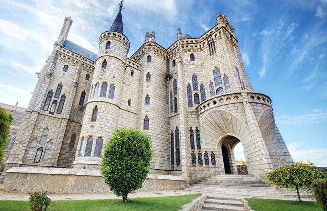 Visita guiada por el Palacio Episcopal de Astorga - Foto 4
