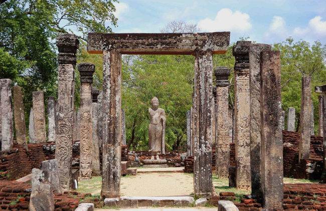 Polonnaruwa & Pidurangala Excursion - Foto 1