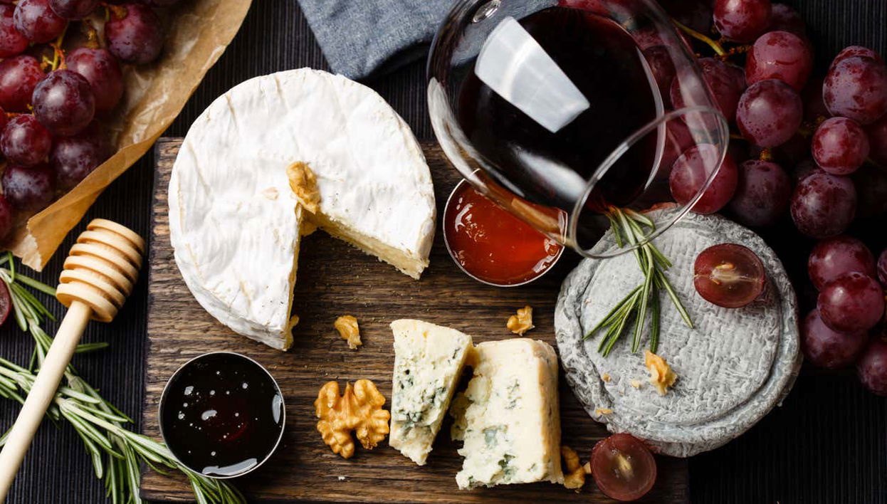 Cata de vinos y quesos en el valle del Ródano - Foto 1