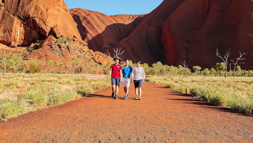 Uluru Hiking Trail