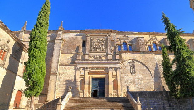 Baeza Cathedral Guided Tour - Photo 2