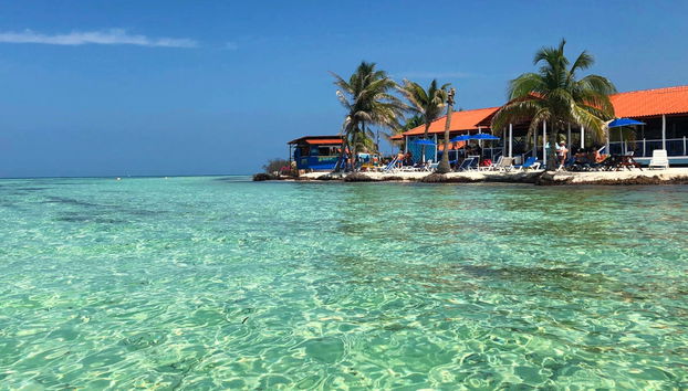 Cayo Blanco Catamaran Trip - Photo 4