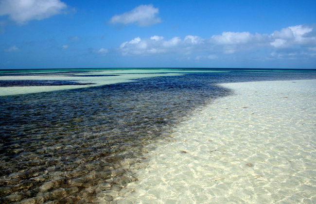 Cayo Blanco Catamaran Trip - Photo 2