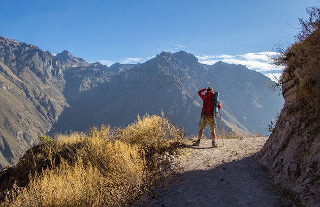 Tour de 2 días por el Cañón del Colca finalizando en Arequipa - Foto 1