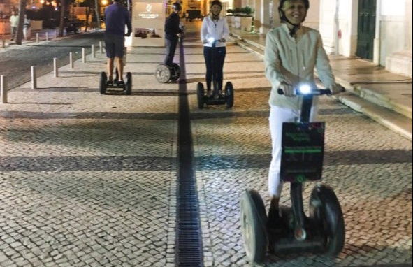 Tour nocturno en segway por Faro - Foto 2