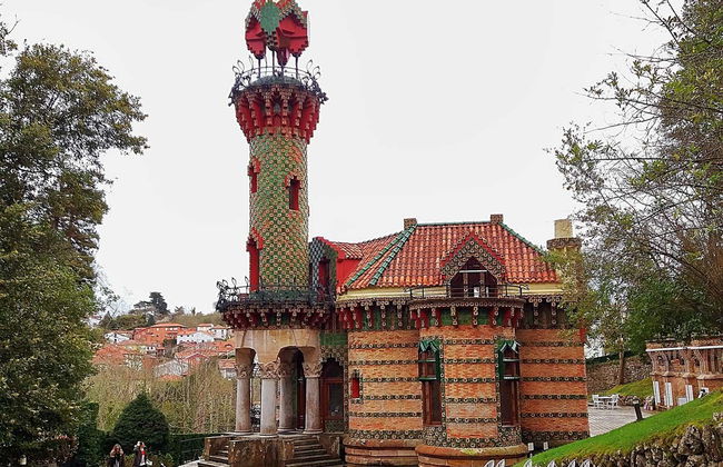 Comillas & Gaudí Capricho Guided Tour - Photo 1