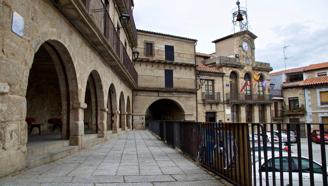 Visita a las bodegas subterráneas de Fermoselle - Photo 1