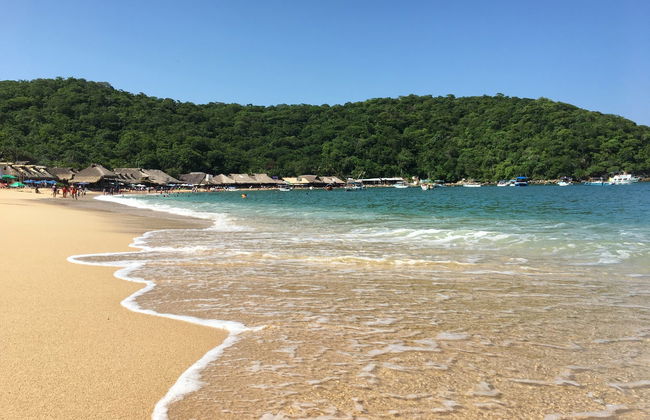 Huatulco Bay Tour - Photo 2