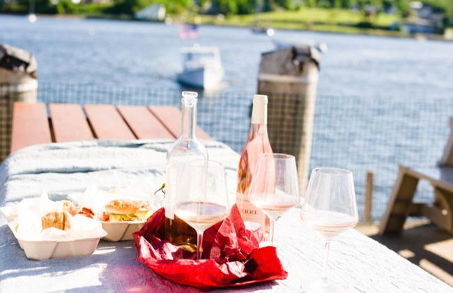 Paseo en barco al atardecer + Degustación de lobster roll - Foto 7