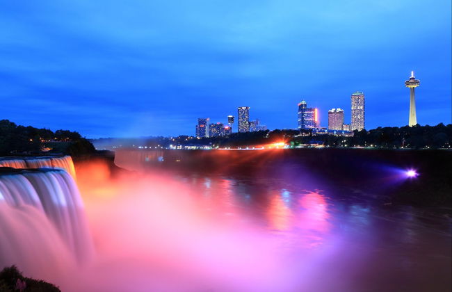 Tour nocturno por las Cataratas del Niágara - Foto 6